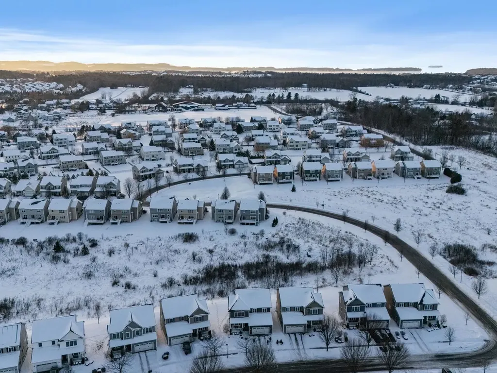 98 Sommerfield Avenue South Burlington VT 05403