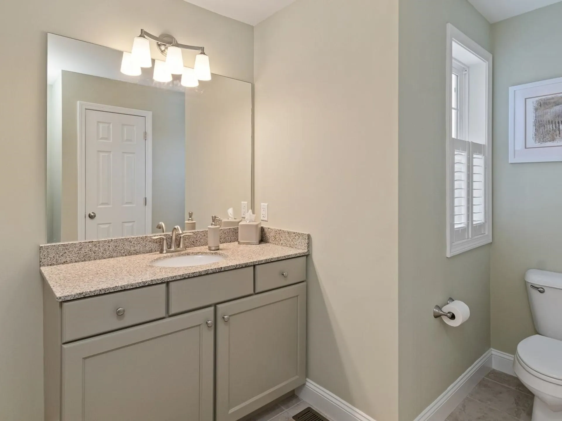 98 Sommerfield Avenue South Burlington VT 05403