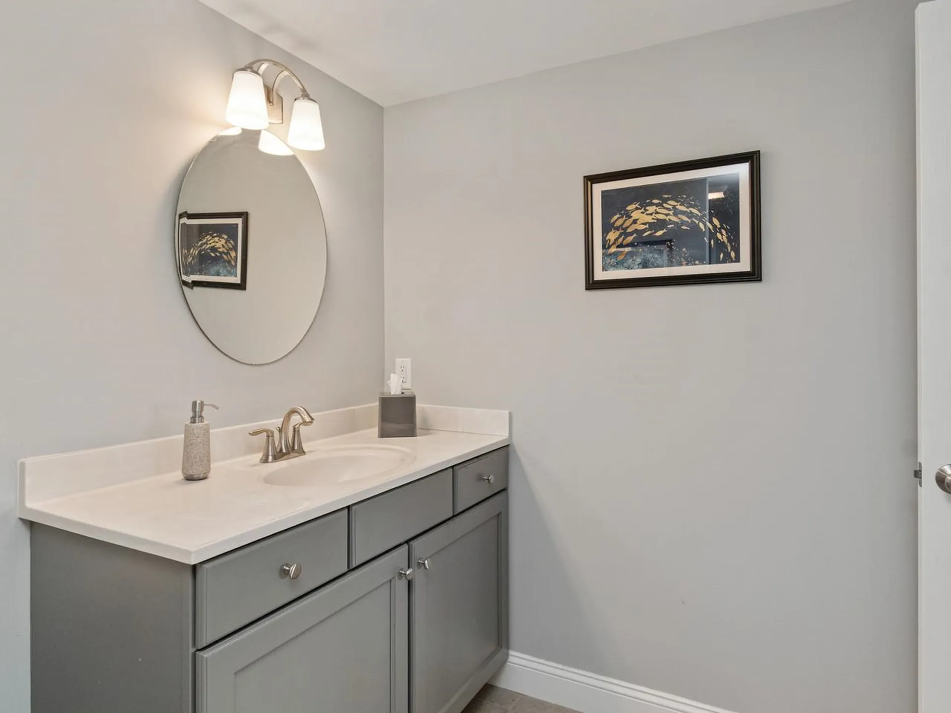 98 Sommerfield Avenue South Burlington VT 05403