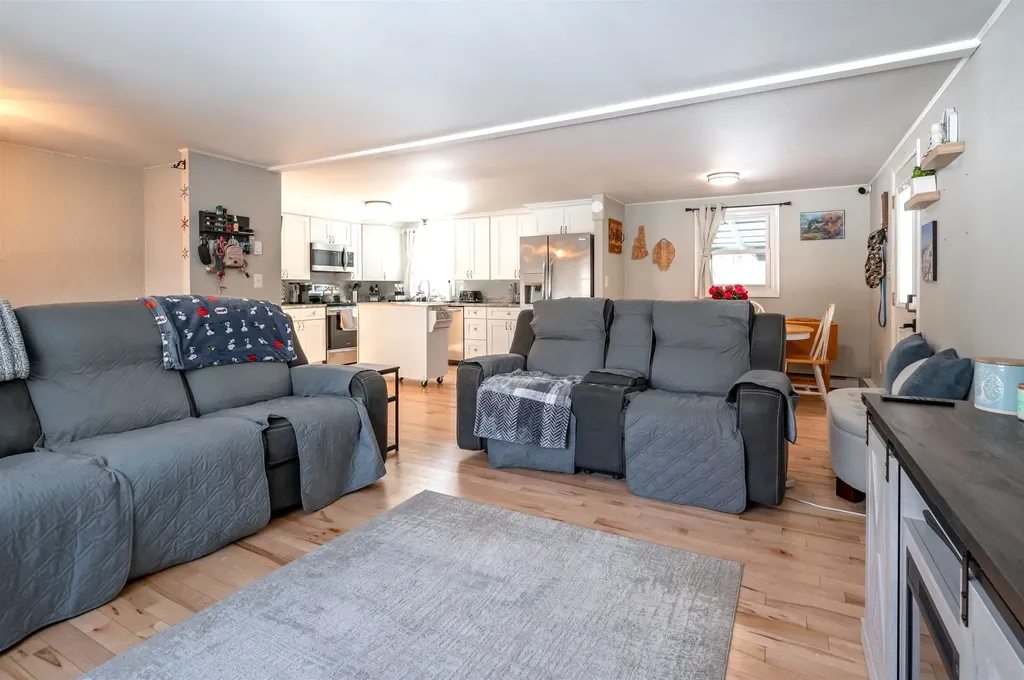 325 Pembroke Hill Road Pembroke NH 03275