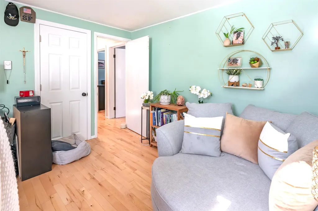 325 Pembroke Hill Road Pembroke NH 03275