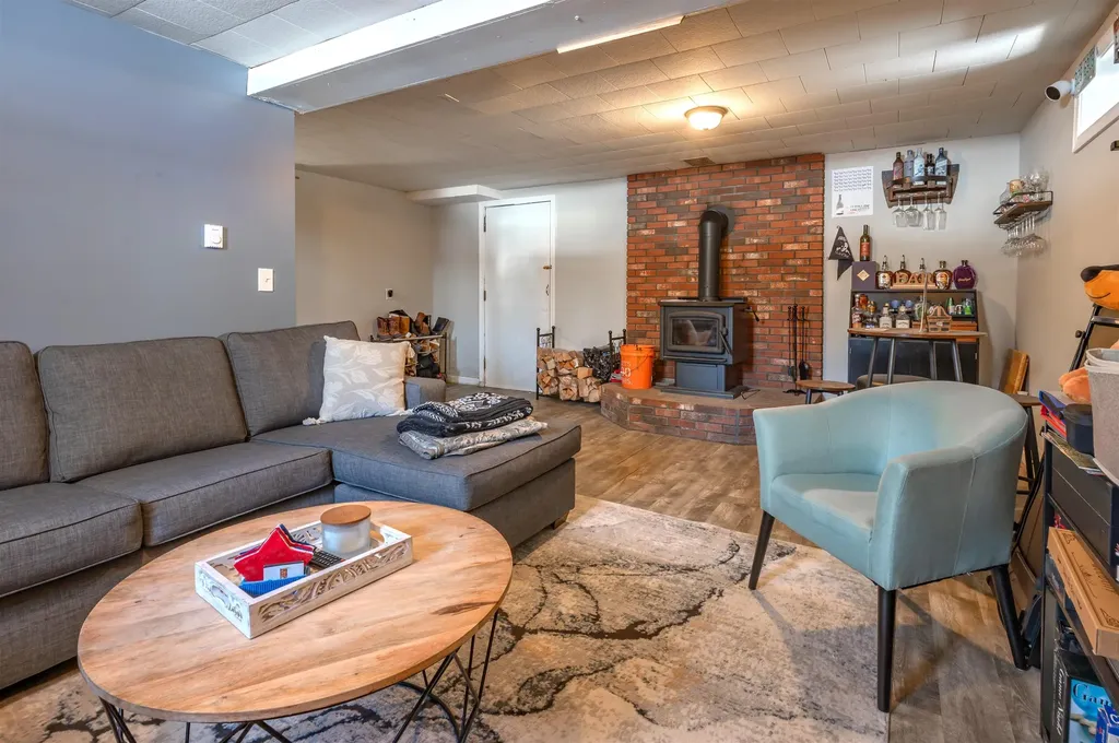 325 Pembroke Hill Road Pembroke NH 03275