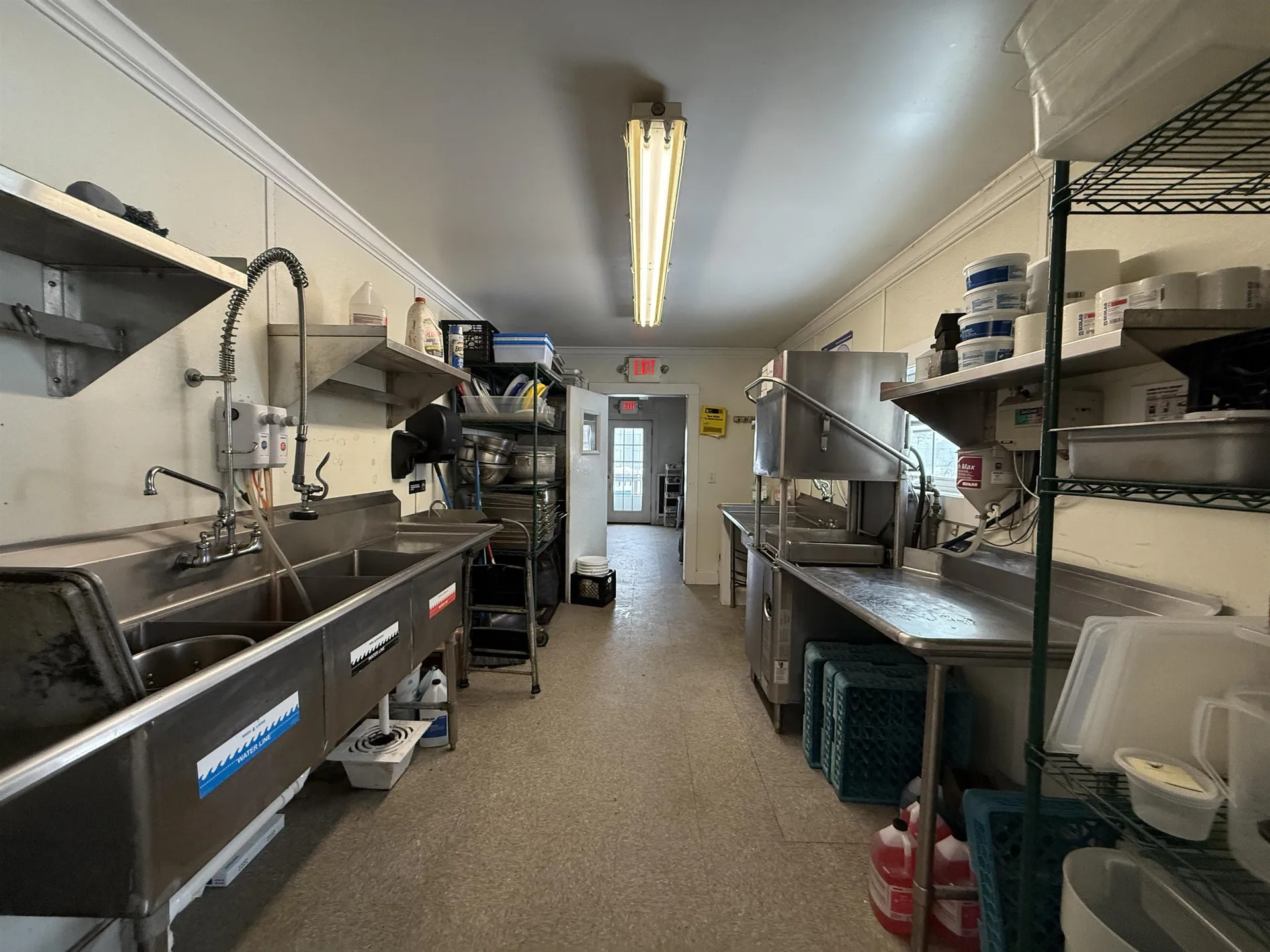 244 Amesbury Road Kensington NH 03833