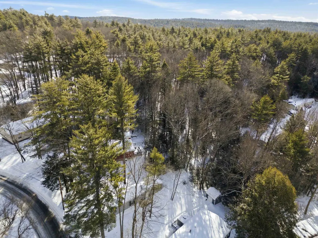 15 Sullivan Drive Allenstown NH 03275