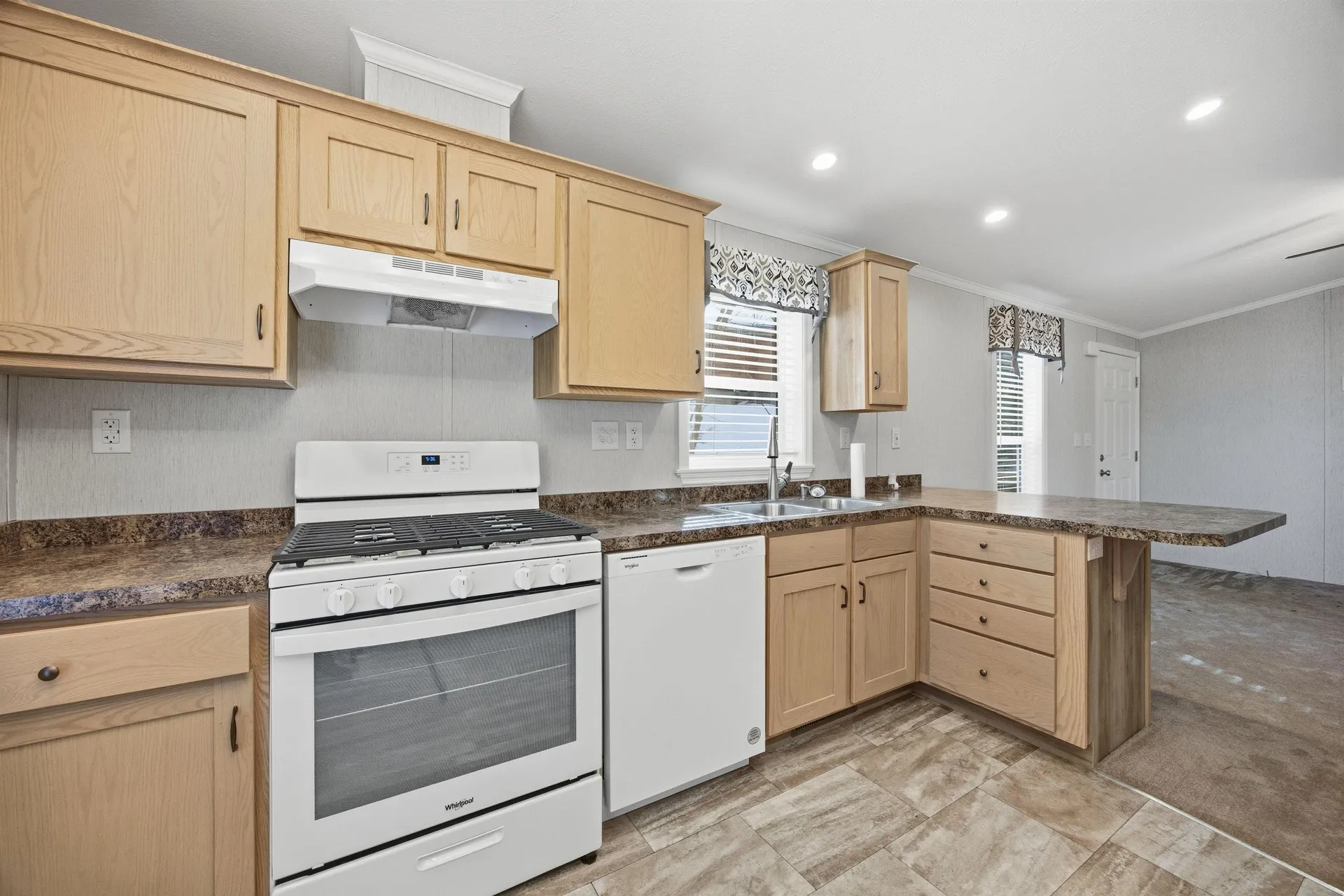 15 Sullivan Drive Allenstown NH 03275