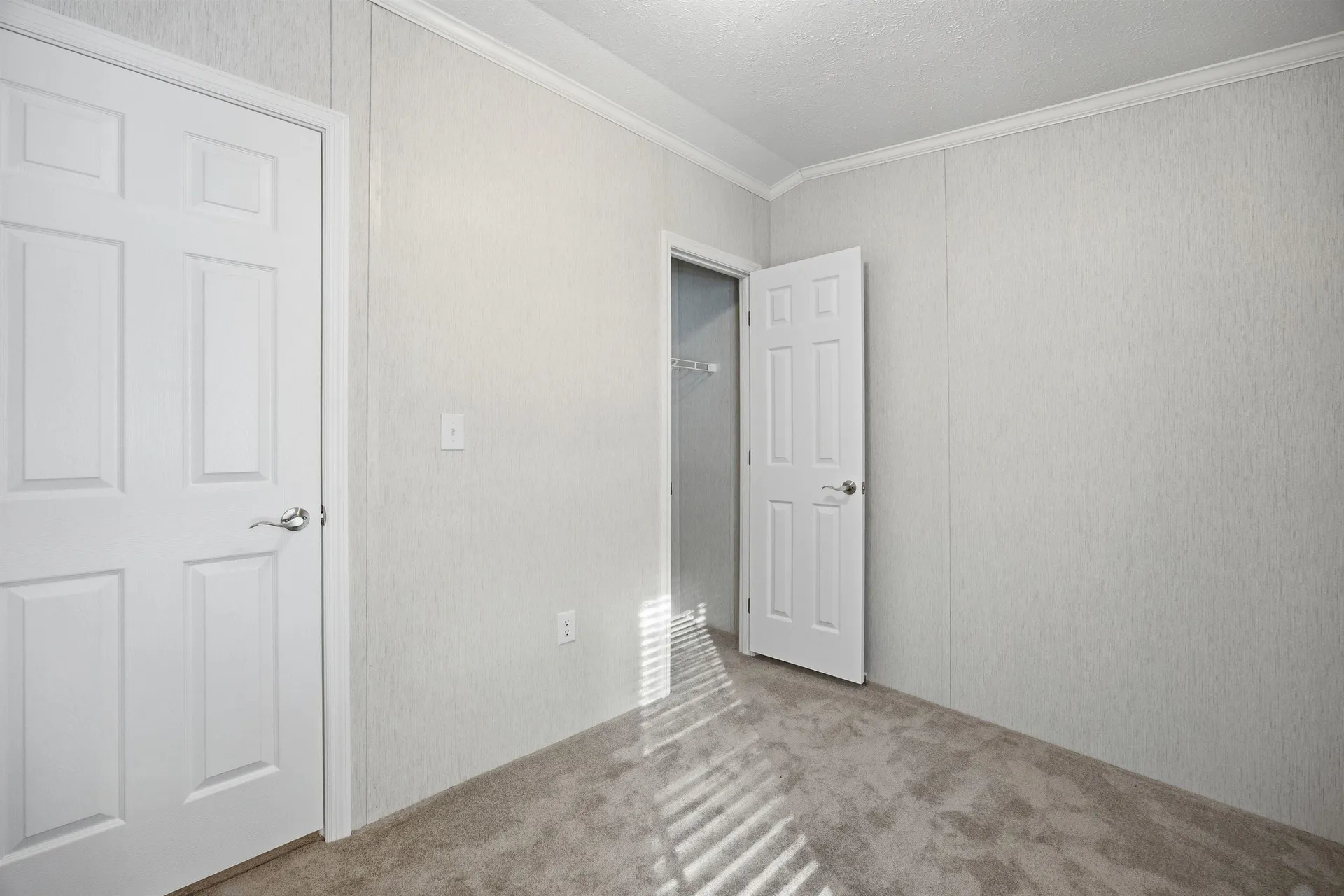 15 Sullivan Drive Allenstown NH 03275