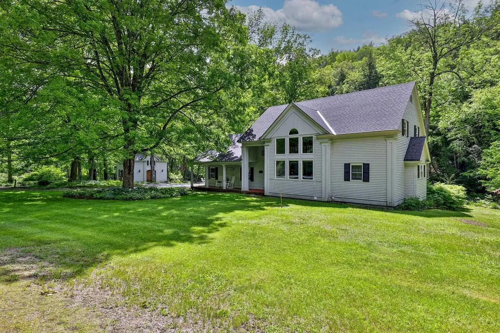 300 Route 121 Grafton VT 05146