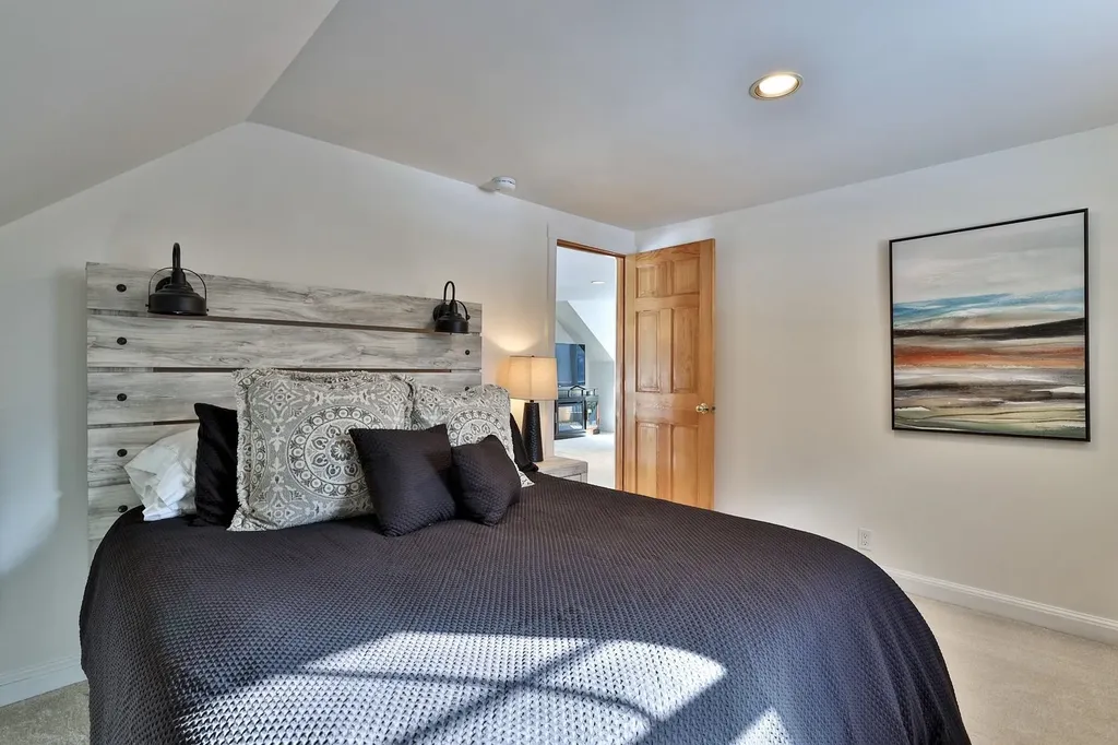 300 Route 121 Grafton VT 05146