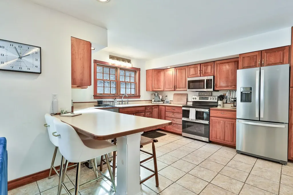 300 Route 121 Grafton VT 05146