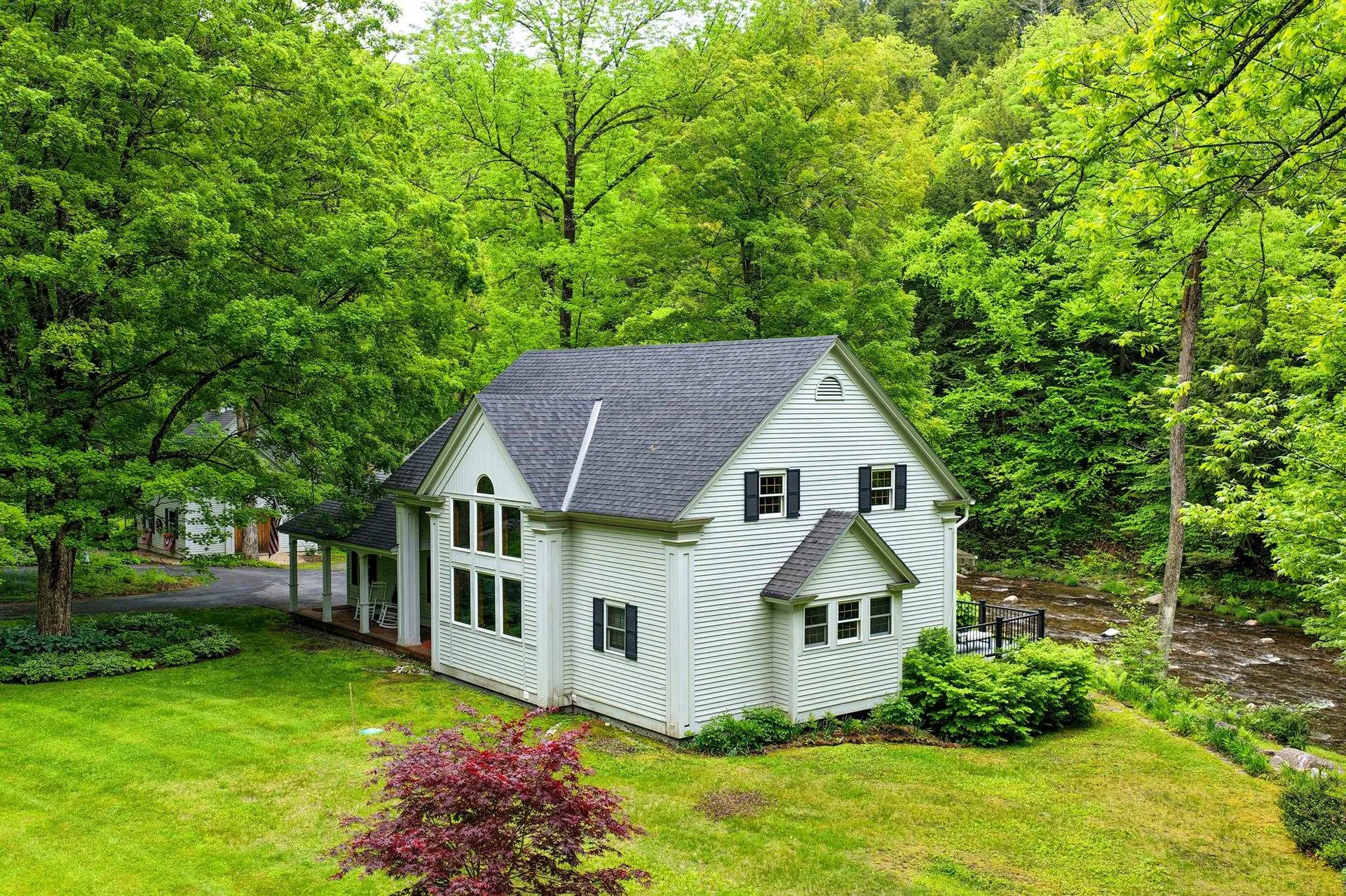 300 Route 121 Grafton VT 05146