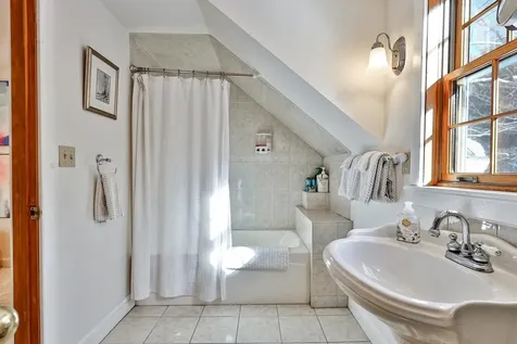 300 Route 121 Grafton VT 05146