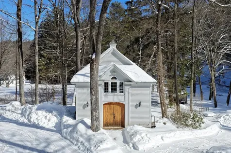 300 Route 121 Grafton VT 05146