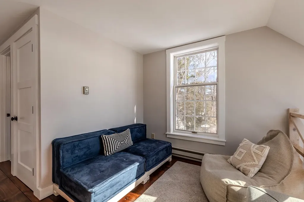 211 Abnaki Trace Hartford VT 05059