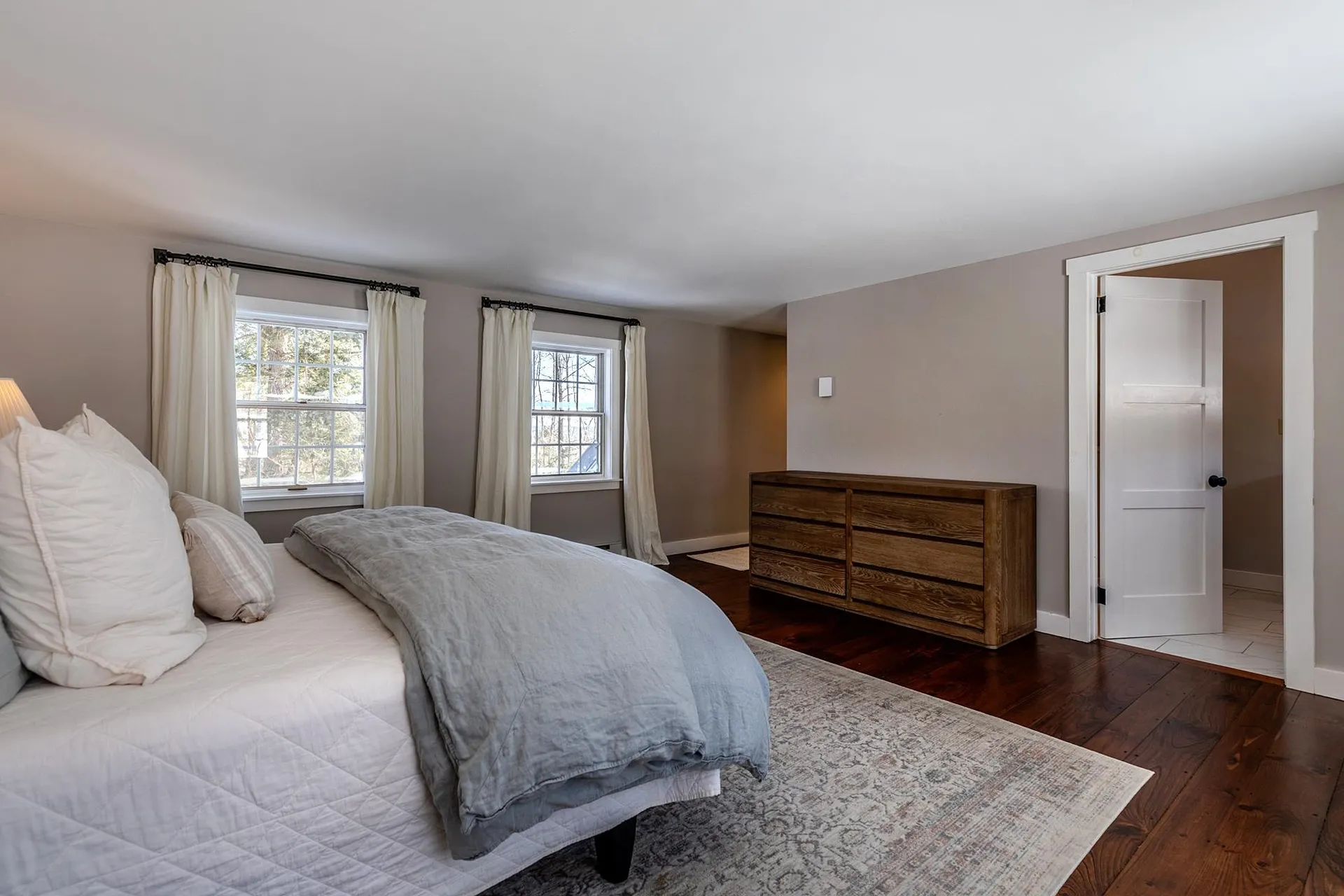 211 Abnaki Trace Hartford VT 05059