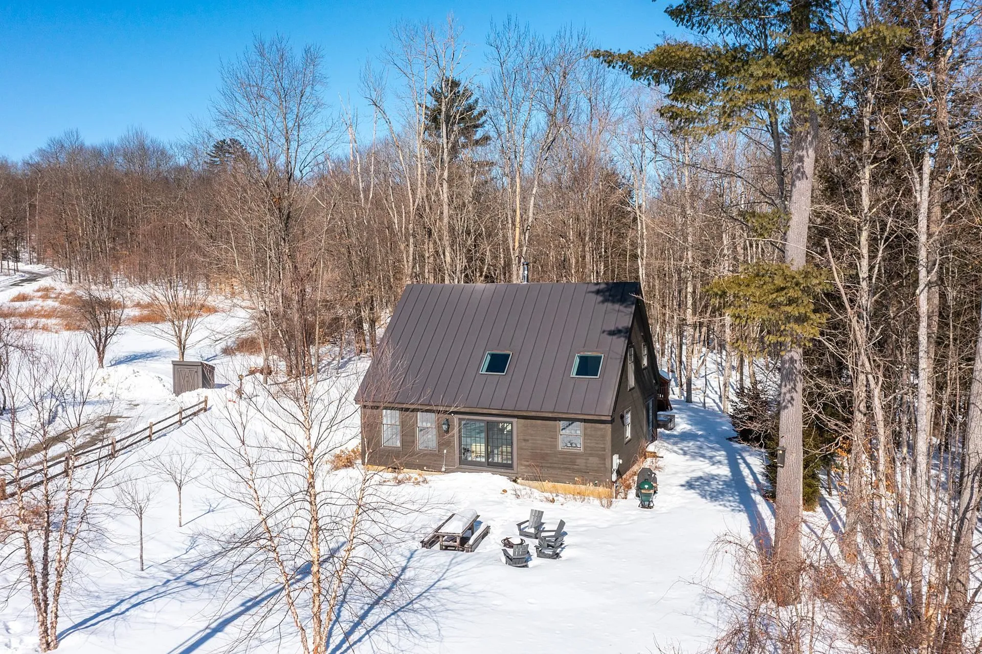 211 Abnaki Trace Hartford VT 05059