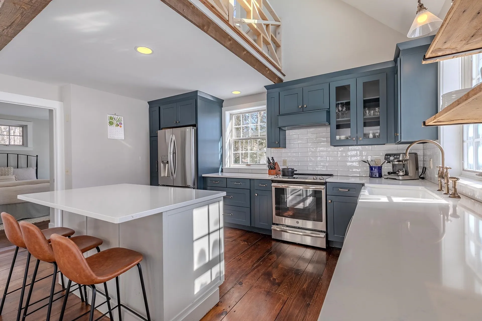 211 Abnaki Trace Hartford VT 05059