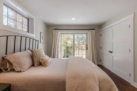 211 Abnaki Trace Hartford VT 05059