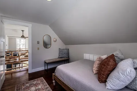 211 Abnaki Trace Hartford VT 05059