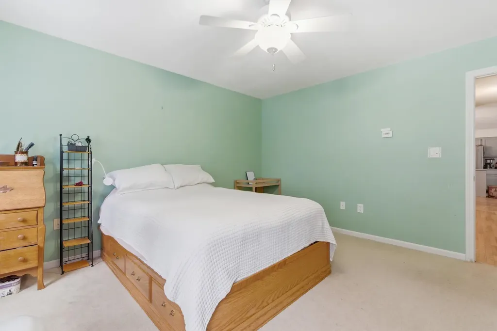 48 Huntington Drive Hillsborough NH 03244