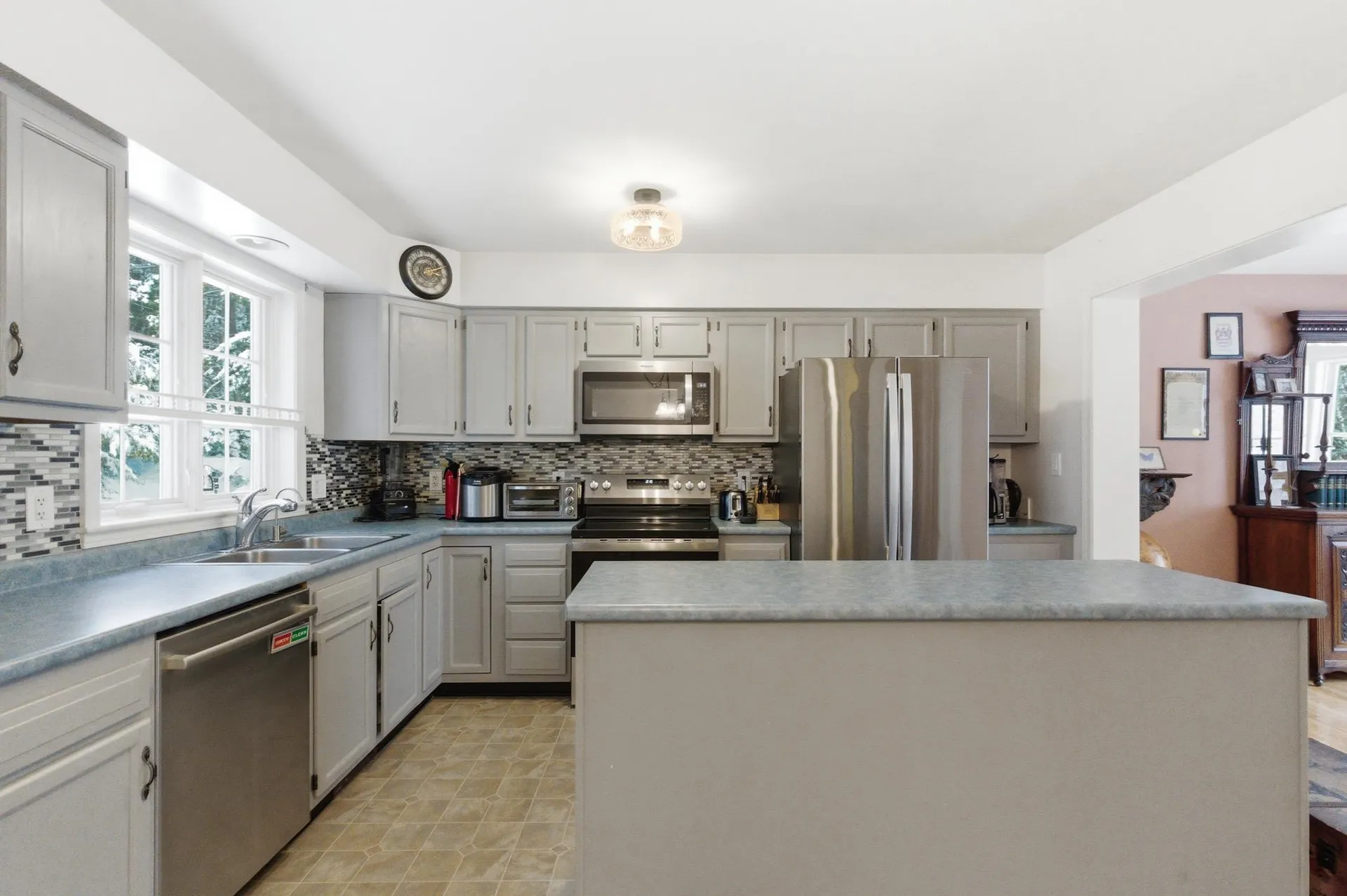 48 Huntington Drive Hillsborough NH 03244