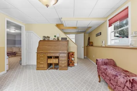 48 Huntington Drive Hillsborough NH 03244