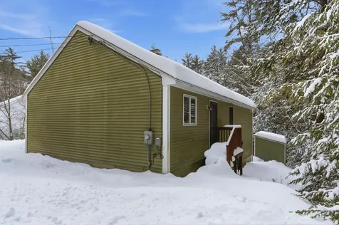 48 Huntington Drive Hillsborough NH 03244
