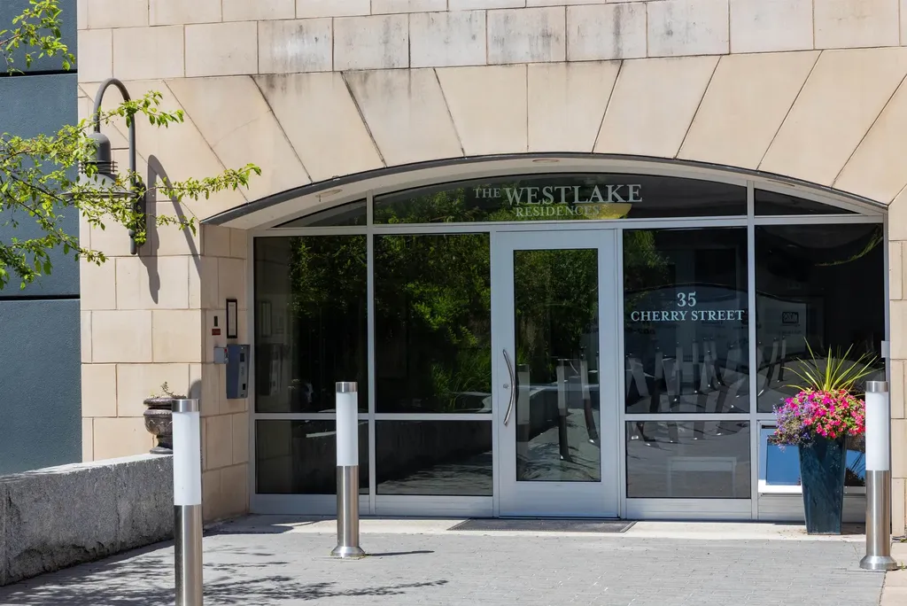 35 Cherry Street Burlington VT 05401