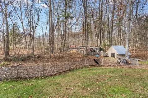 21 Berry Road Derry NH 03038