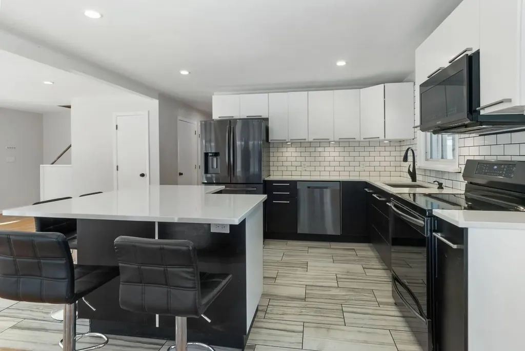 1631 Christian Street Hartford VT 05001