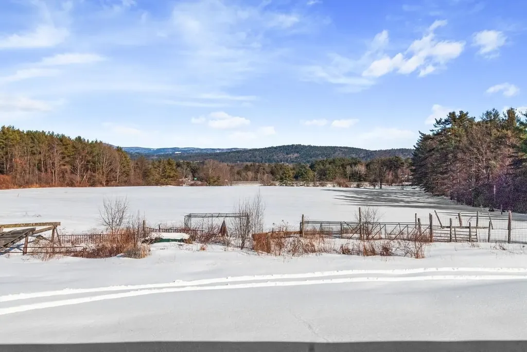 1631 Christian Street Hartford VT 05001