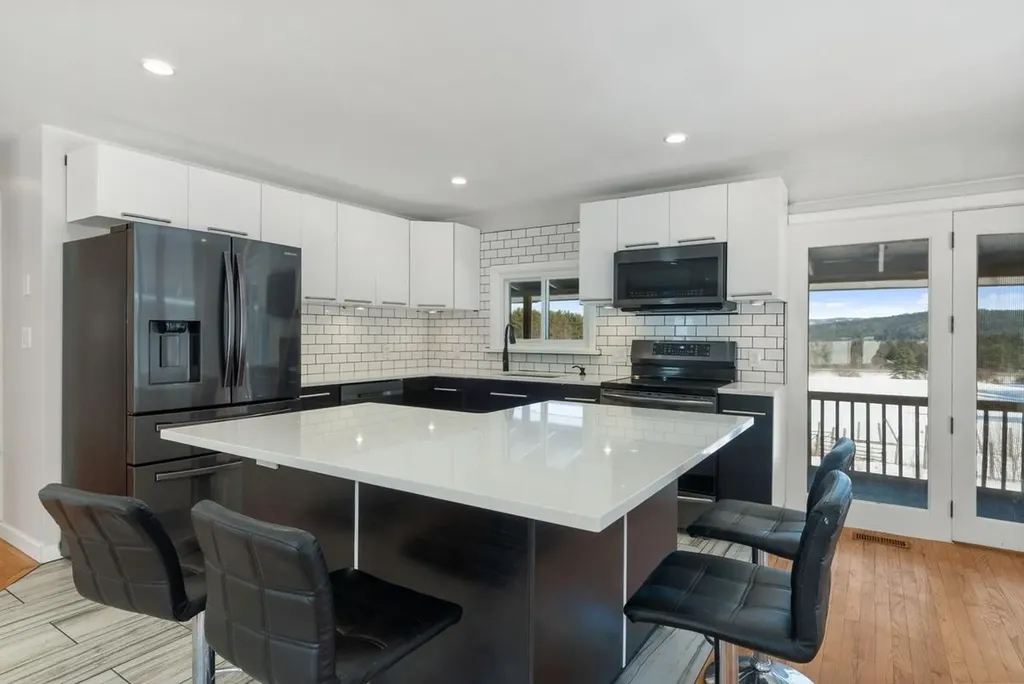 1631 Christian Street Hartford VT 05001