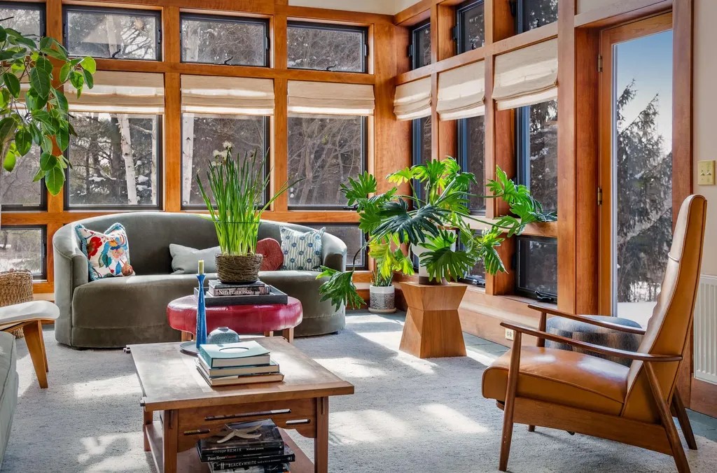 229 High Rock Road Hinesburg VT 05461