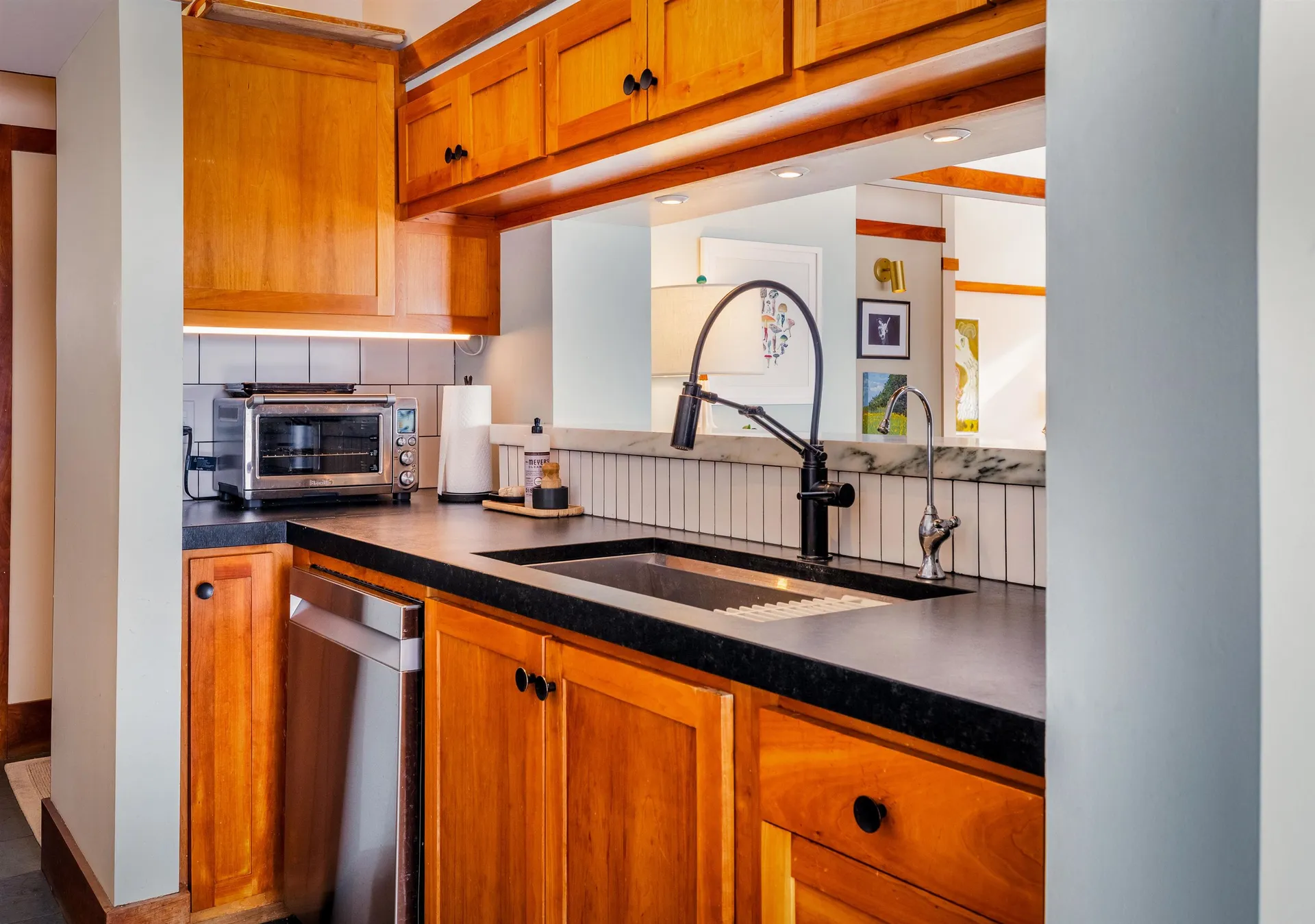 229 High Rock Road Hinesburg VT 05461