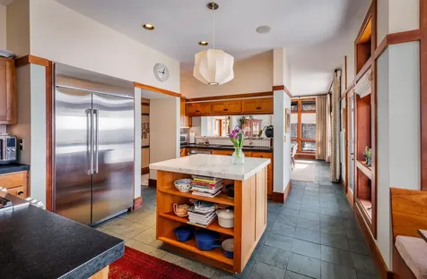 229 High Rock Road Hinesburg VT 05461