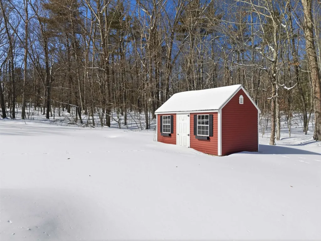 58 Orcutt Drive Chester NH 03036