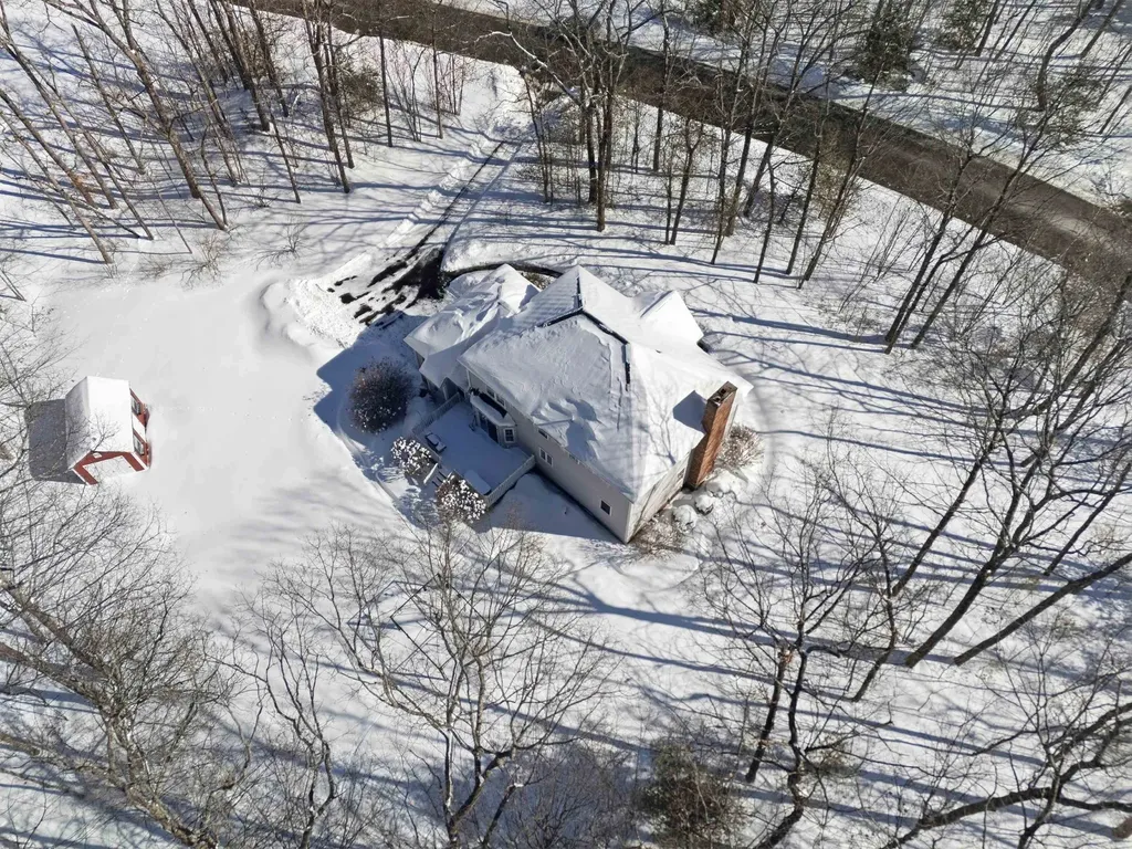 58 Orcutt Drive Chester NH 03036