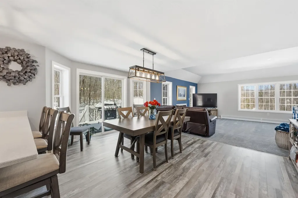 58 Orcutt Drive Chester NH 03036