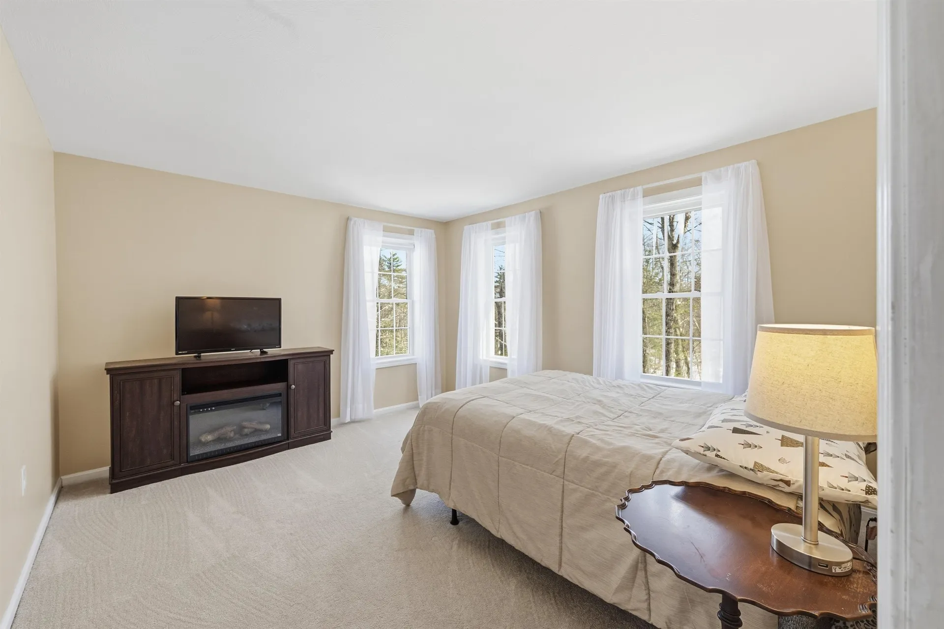 58 Orcutt Drive Chester NH 03036