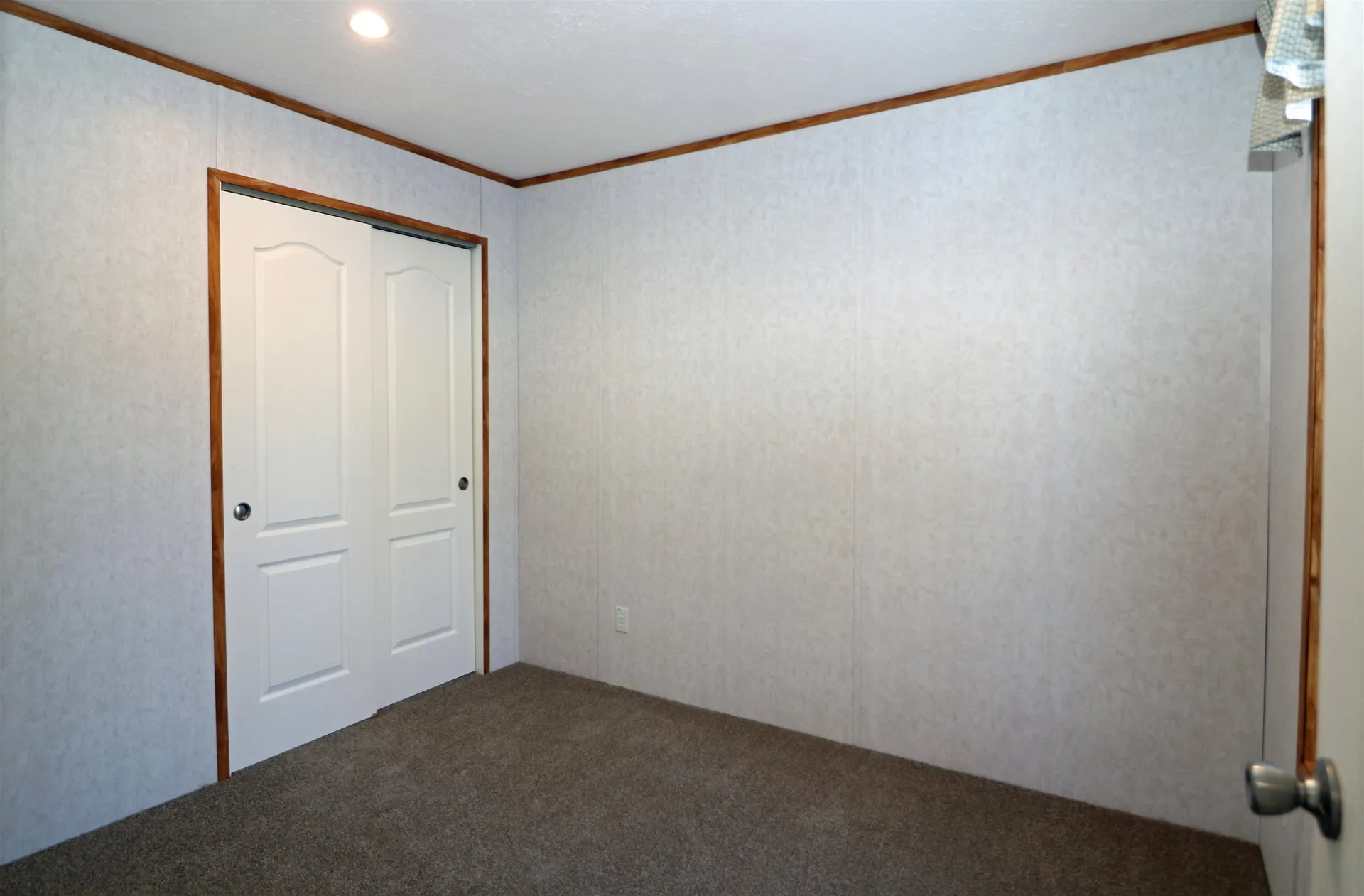 12 Victoria Lane Berlin NH 03570