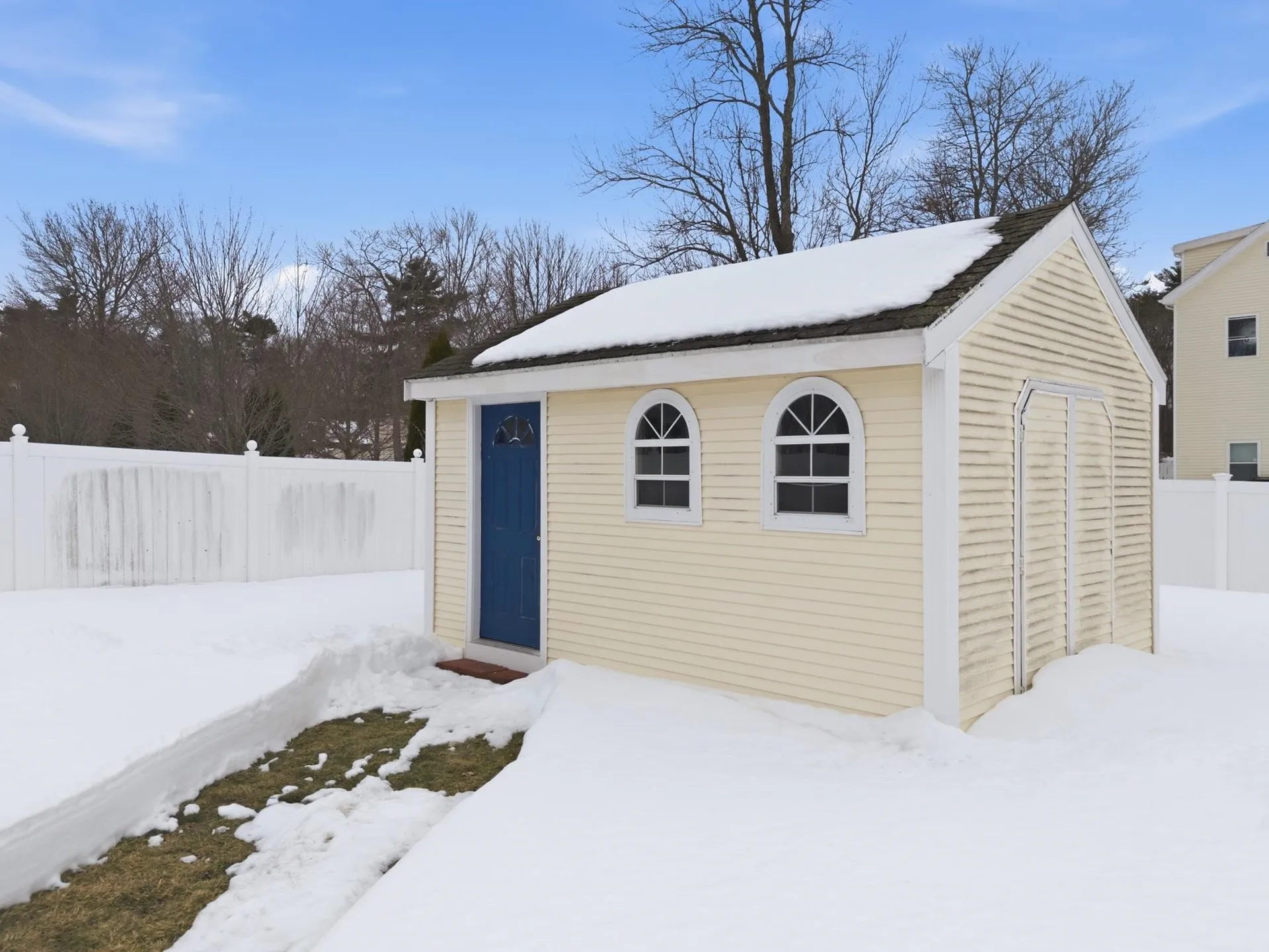 19 Viola Circle Seabrook NH 03874