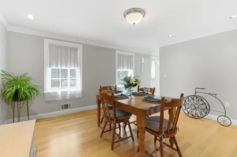 19 Viola Circle Seabrook NH 03874