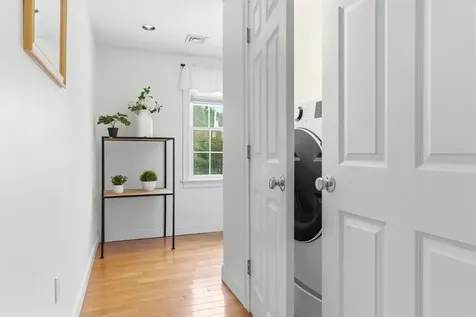 19 Viola Circle Seabrook NH 03874