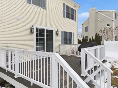 19 Viola Circle Seabrook NH 03874