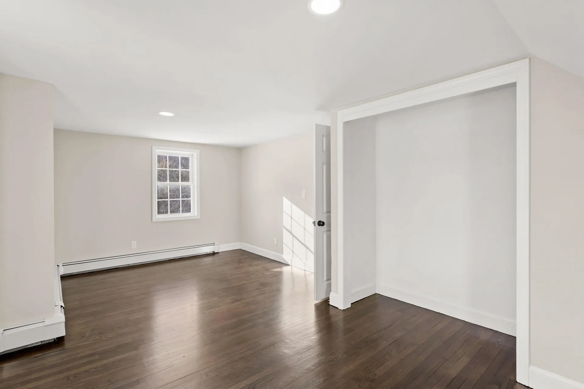 19 Auburn Road Londonderry NH 03053