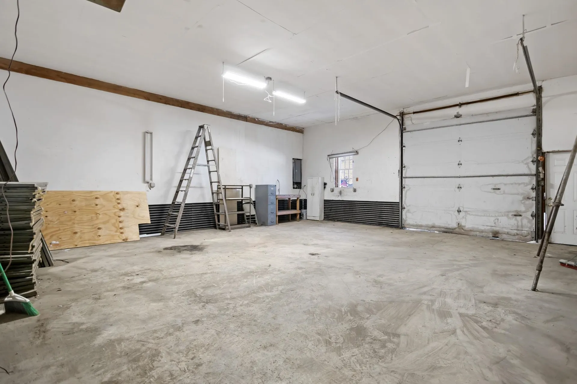 19 Auburn Road Londonderry NH 03053