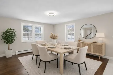 19 Auburn Road Londonderry NH 03053