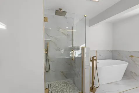 19 Auburn Road Londonderry NH 03053