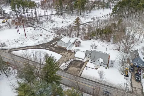 19 Auburn Road Londonderry NH 03053