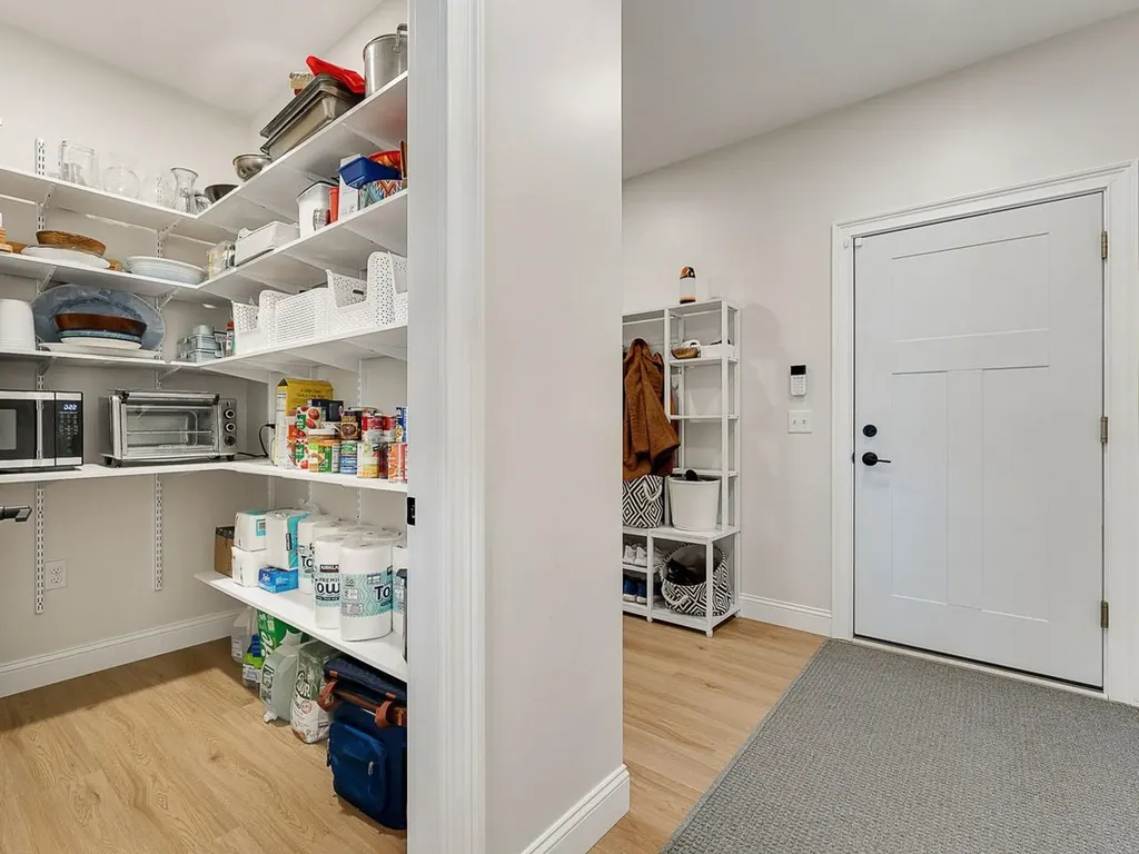 302 Matthews Meadow Ferrisburgh VT 05456