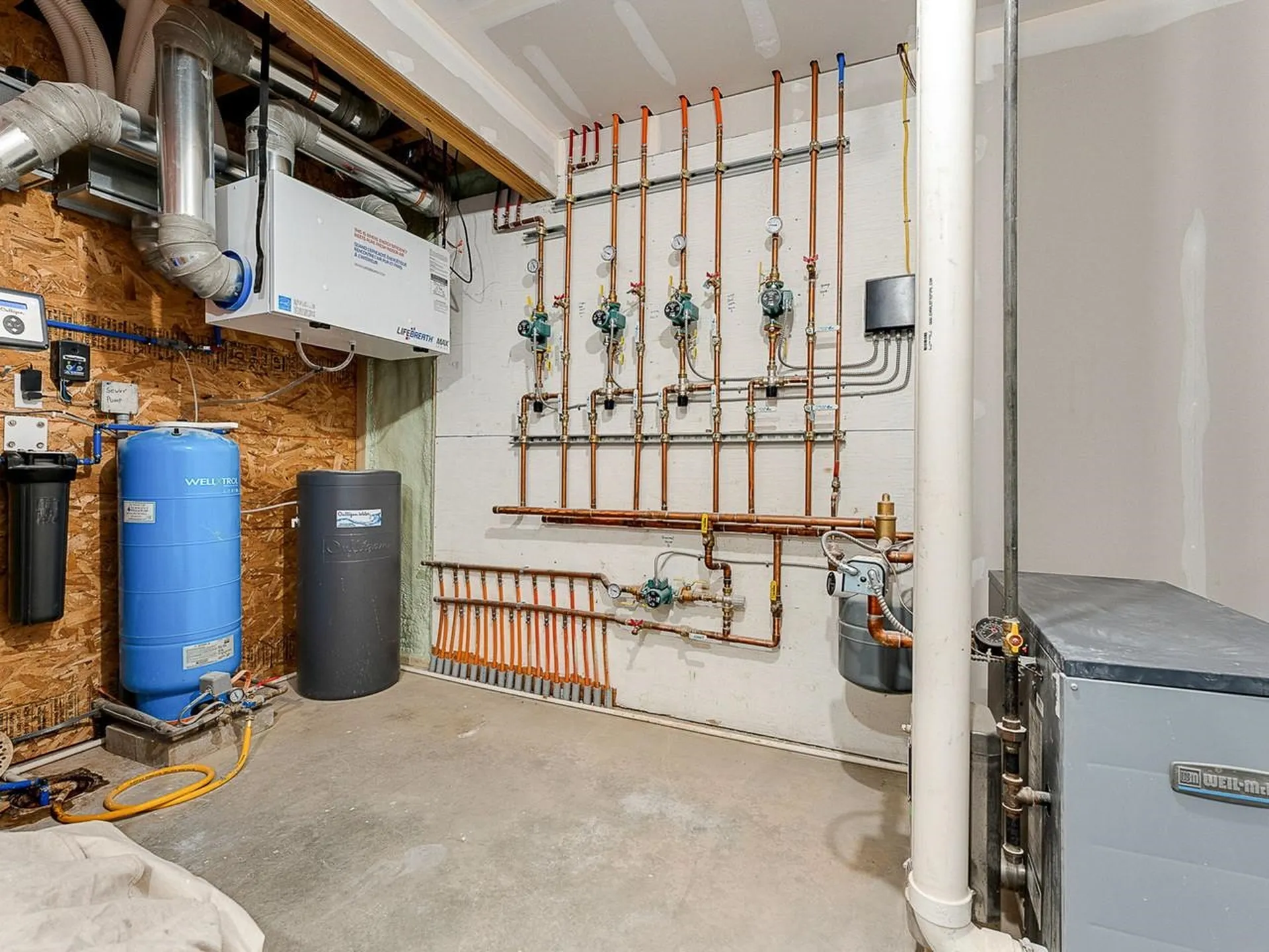 302 Matthews Meadow Ferrisburgh VT 05456